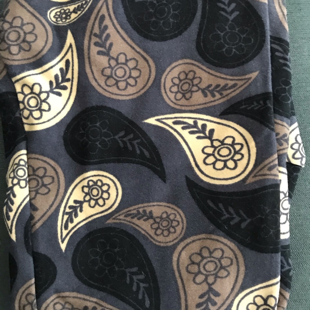 LuLaRoe OS Leggings-Paisley